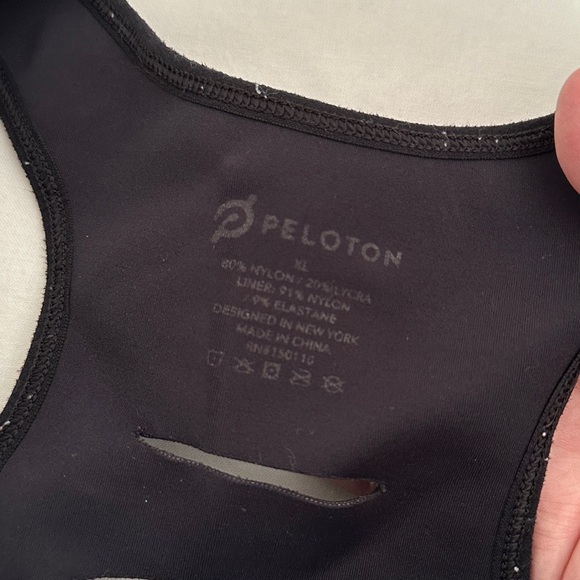 Peloton Sports Bra - Picture 5 of 5